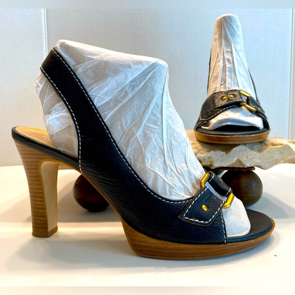 Franco Sarto Slingback Peep Toe Black Pebble grain Leather Platform Heels Sz 9.5 - Picture 1 of 10